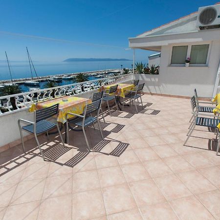 Apartments Milana Tučepi Zewnętrze zdjęcie