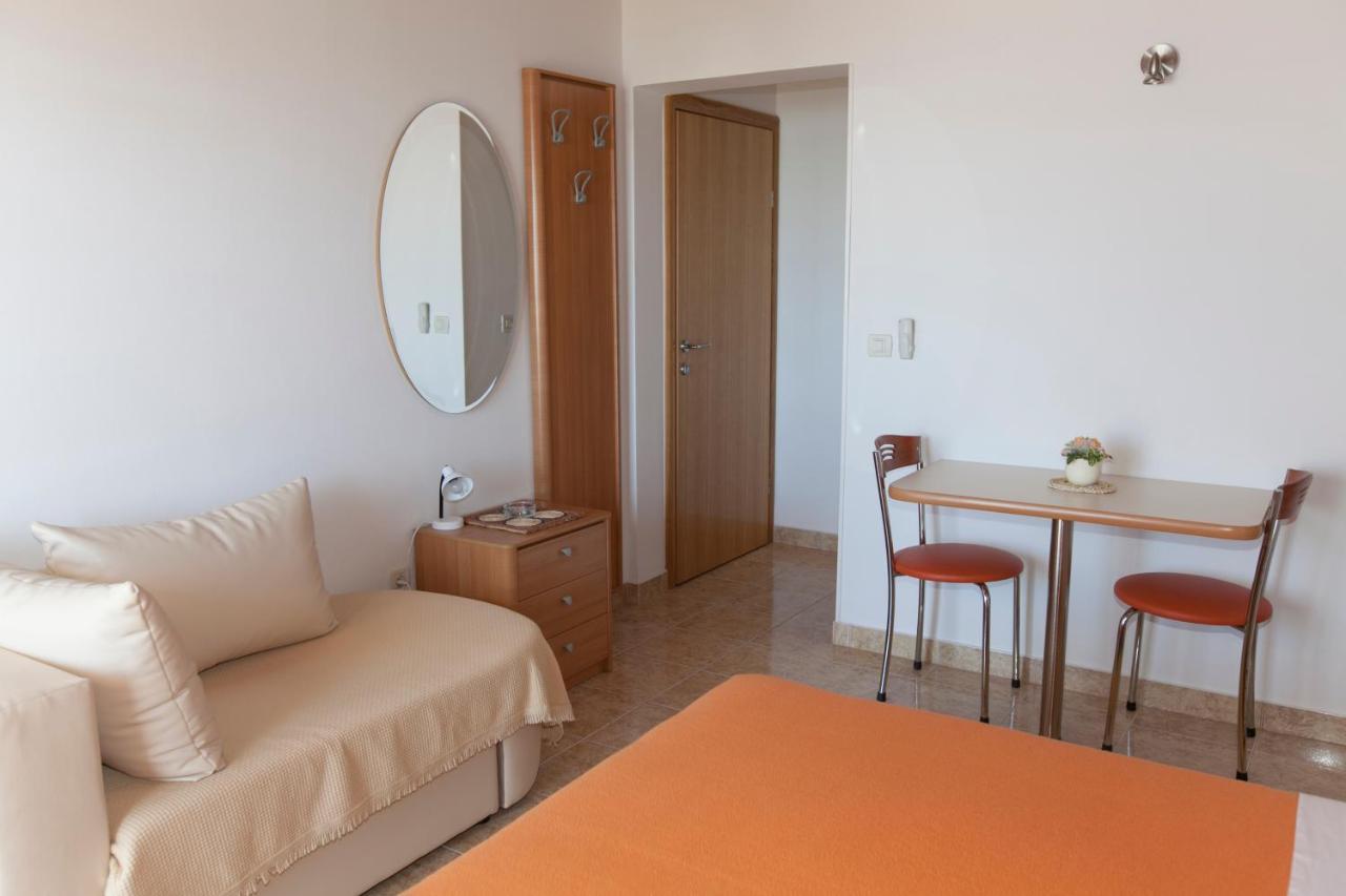 Apartments Milana Tučepi Zewnętrze zdjęcie